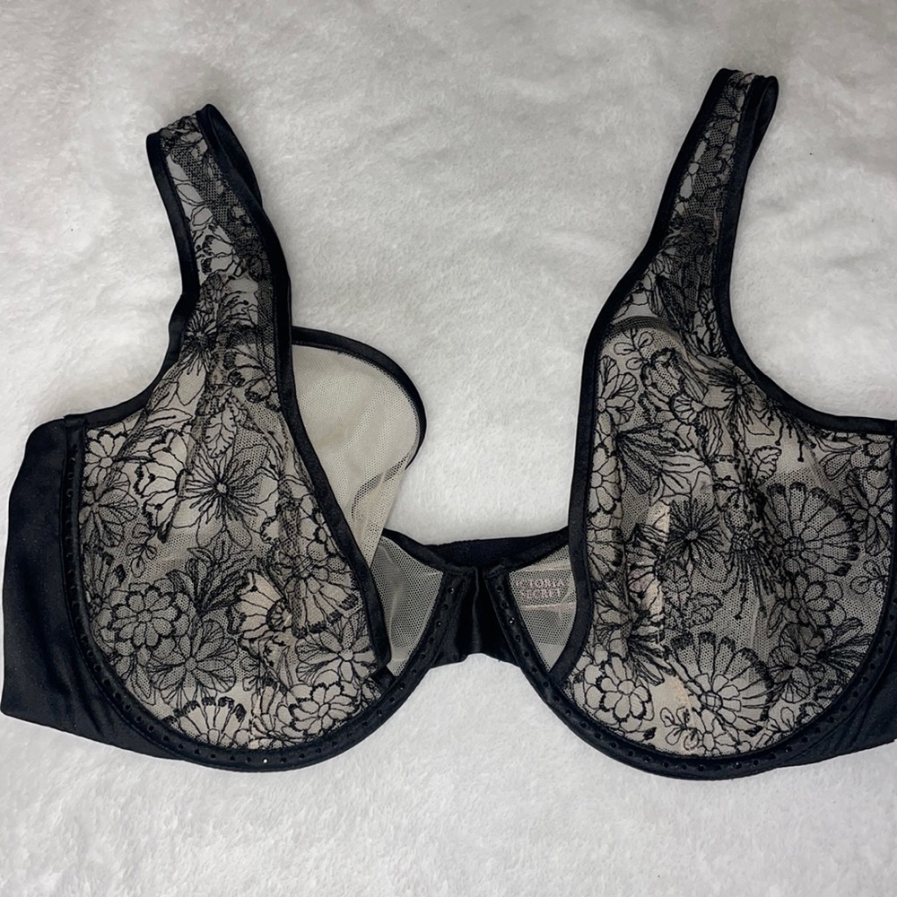 VS Bra